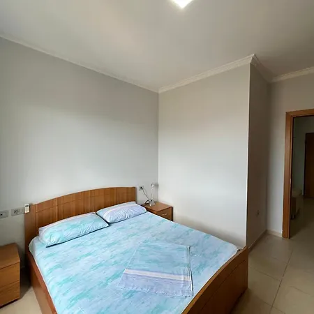 Apartamento Sunrise Sea & Mountain Vista *